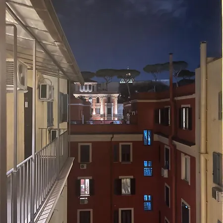 House Candia 111 - Vatican Museum Apartment-3
